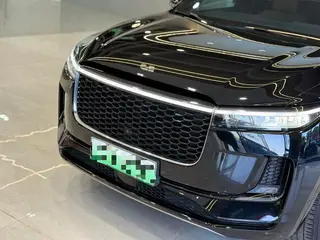 Li Auto ONE 2021 extended range 6 Seat plate exterior photo 3 Li Auto ONE 2021 extended range 6 Seat plate exterior photo 3