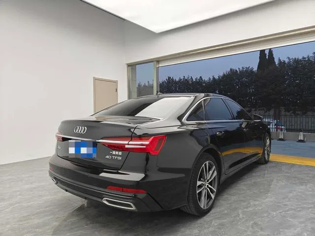 Audi A6L 2022 40 TFSI Deluxe Dynamic exterior photo 4 Audi A6L 2022 40 TFSI Deluxe Dynamic exterior photo 4