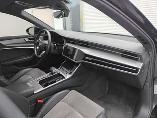 Audi A6L 2022 40 TFSI Deluxe Dynamic interior photo 14 Audi A6L 2022 40 TFSI Deluxe Dynamic interior photo 14