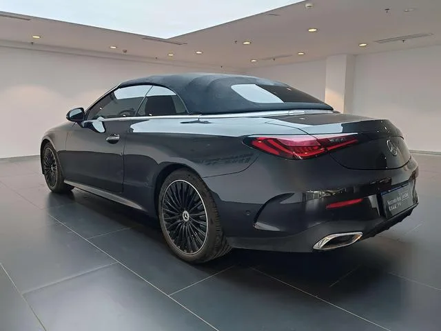 Mercedes-Benz CLE 2025 CLE 260 Coupé cabriolet extérieur photo 6 Mercedes-Benz CLE 2025 CLE 260 Coupé cabriolet extérieur photo 6