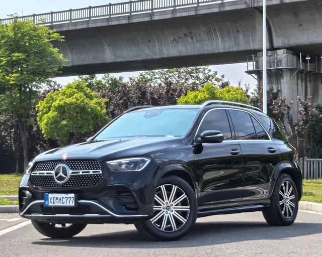 Mercedes-Benz GLE (Imported) 2024 Mise à jour GLE 350 4MATIC Style tendance extérieur photo 1 Mercedes-Benz GLE (Imported) 2024 Mise à jour GLE 350 4MATIC Style tendance extérieur photo 1