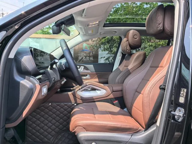 Mercedes-Benz GLE (Imported) 2024 Mise à jour GLE 350 4MATIC Style tendance extérieur photo 7 Mercedes-Benz GLE (Imported) 2024 Mise à jour GLE 350 4MATIC Style tendance extérieur photo 7