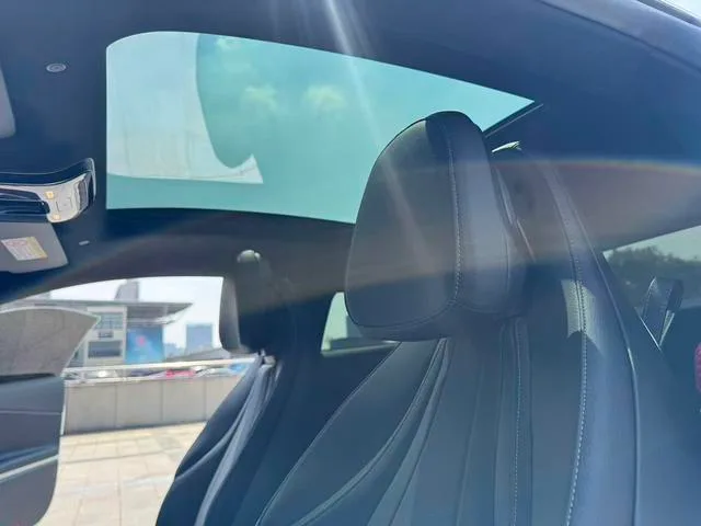Mercedes-Benz CLE 2024 CLE 260 Coupe interior photo 14 Mercedes-Benz CLE 2024 CLE 260 Coupe interior photo 14