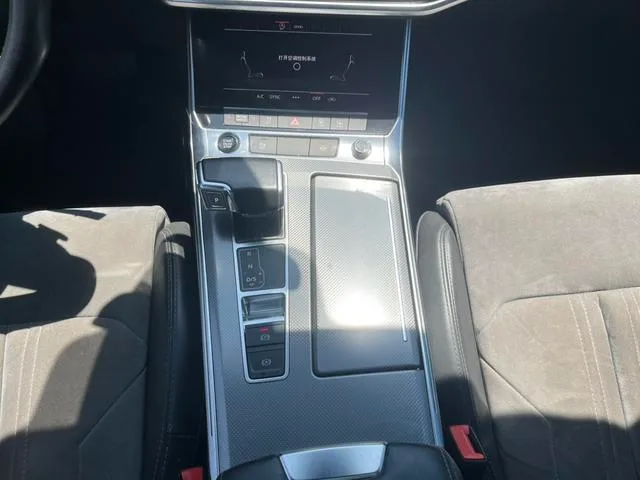 Audi A6L 2022 45 TFSI Choose dynamic type interior photo 11 Audi A6L 2022 45 TFSI Choose dynamic type interior photo 11
