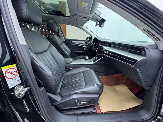 Audi A6L 2023 Restyling 45 TFSI Zhenxuan Zhiya Type interior photo 13 Audi A6L 2023 Restyling 45 TFSI Zhenxuan Zhiya Type interior photo 13