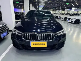 BMW 5 Series 2022 Restyling 530Li Leading Type M Sports suit exterior photo 2 BMW 5 Series 2022 Restyling 530Li Leading Type M Sports suit exterior photo 2