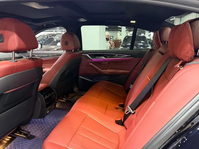 BMW 5 Series 2022 Restyling 530Li Leading Type M Sports suit exterior photo 6 BMW 5 Series 2022 Restyling 530Li Leading Type M Sports suit exterior photo 6
