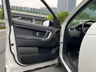Land Rover Discovery Sport 2019 240PS SE version Country VI interior photo 10 Land Rover Discovery Sport 2019 240PS SE version Country VI interior photo 10