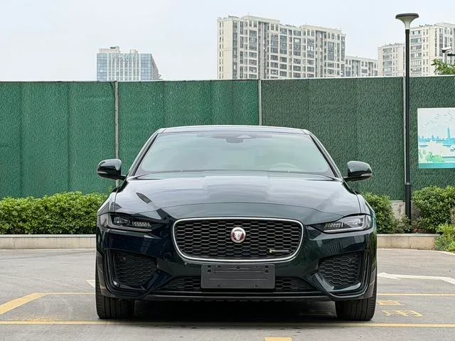 Jaguar XEL 2023 2.0T 250PS R-DYNAMIC S Enterprising Sports Edition exterior photo 2 Jaguar XEL 2023 2.0T 250PS R-DYNAMIC S Enterprising Sports Edition exterior photo 2