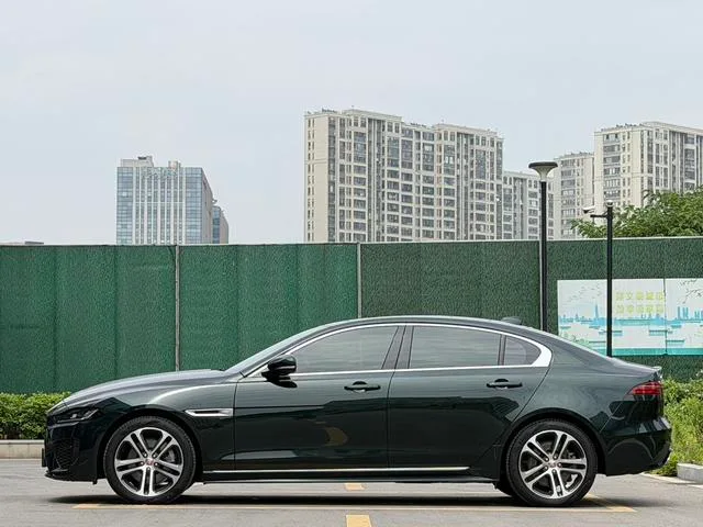 Jaguar XEL 2023 2.0T 250PS R-DYNAMIC S Enterprising Sports Edition exterior photo 3 Jaguar XEL 2023 2.0T 250PS R-DYNAMIC S Enterprising Sports Edition exterior photo 3
