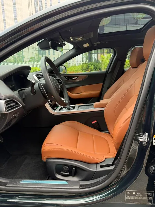 Jaguar XEL 2023 2.0T 250PS R-DYNAMIC S Enterprising Sports Edition exterior photo 8 Jaguar XEL 2023 2.0T 250PS R-DYNAMIC S Enterprising Sports Edition exterior photo 8