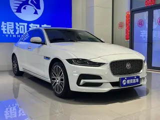 Jaguar XEL 2020 2.0T 200PS S Versión agresiva y elegante exterior foto 3 Jaguar XEL 2020 2.0T 200PS S Versión agresiva y elegante exterior foto 3