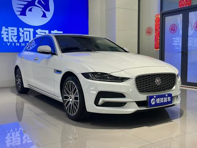Jaguar XEL 2020 2.0T 200PS S Versión agresiva y elegante exterior foto 3 Jaguar XEL 2020 2.0T 200PS S Versión agresiva y elegante exterior foto 3