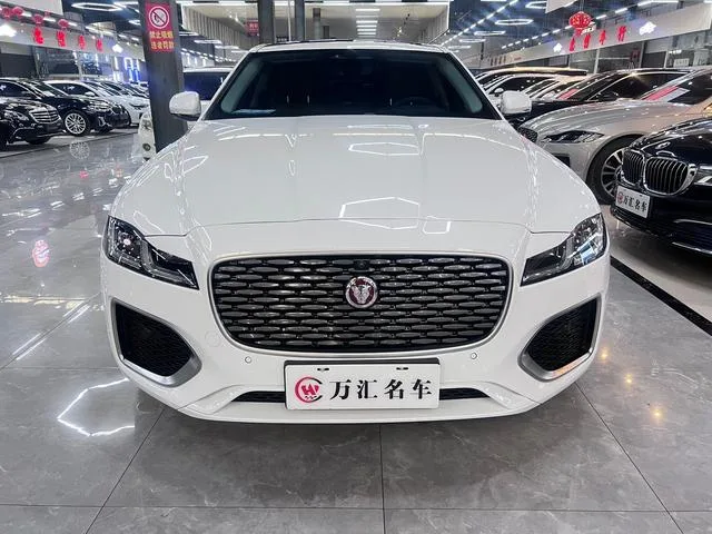 Jaguar XFL 2024 2.0T P250 Two-wheel drive exclusive deluxe edition exterior photo 2 Jaguar XFL 2024 2.0T P250 Two-wheel drive exclusive deluxe edition exterior photo 2