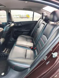 Honda Accord 2014 2.0L LX Комфорт-версия интерьер фото 10