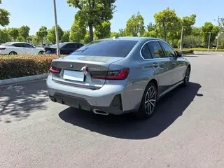 BMW 3 Series 2023 325Li M Sports suit exterior photo 3 BMW 3 Series 2023 325Li M Sports suit exterior photo 3