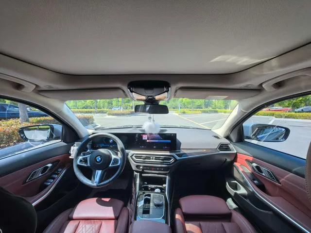 BMW 3 Series 2023 325Li M Sports suit interior photo 15 BMW 3 Series 2023 325Li M Sports suit interior photo 15