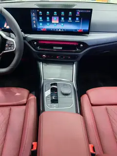 BMW 3 Series 2025 325Li M Sports suit interior photo 10