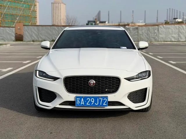 Jaguar XEL 2022 2.0T 250PS R-DYNAMIC S Versión deportiva emprendedora exterior foto 2 Jaguar XEL 2022 2.0T 250PS R-DYNAMIC S Versión deportiva emprendedora exterior foto 2