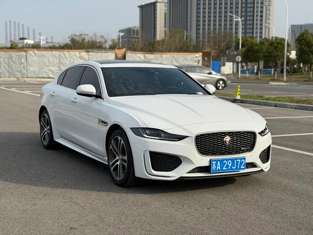 Jaguar XEL 2022 2.0T 250PS R-DYNAMIC S Versión deportiva emprendedora exterior foto 3 Jaguar XEL 2022 2.0T 250PS R-DYNAMIC S Versión deportiva emprendedora exterior foto 3