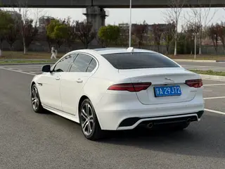 Jaguar XEL 2022 2.0T 250PS R-DYNAMIC S Versión deportiva emprendedora interior foto 15 Jaguar XEL 2022 2.0T 250PS R-DYNAMIC S Versión deportiva emprendedora interior foto 15