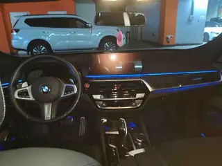 BMW 6 Series GT 2022 630i M Sports suit interior photo 6