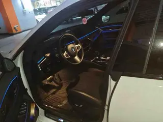 BMW 6 Series GT 2022 630i M Sports suit interior photo 8