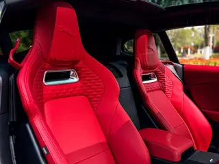 Jaguar F-TYPE 2023 P300 Hardtop version R-DYNAMIC BLACK interior photo 12