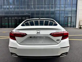 Honda Inspire 2022 260TURBO Уточненная версия экстерьер фото 5