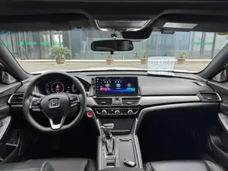 Honda Inspire 2022 260TURBO Уточненная версия экстерьер фото 8