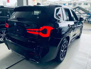 BMW X3 2022 xDrive25i M Sports suit interior photo 16 BMW X3 2022 xDrive25i M Sports suit interior photo 16