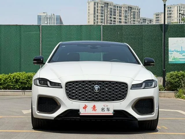 Jaguar XFL 2024 2.0T P300 Four-wheel drive flagship sports gold-plated version exterior photo 2 Jaguar XFL 2024 2.0T P300 Four-wheel drive flagship sports gold-plated version exterior photo 2