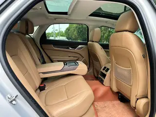 Jaguar XFL 2025 2.0T P250 Edición Deluxe exclusiva con tracción en dos ruedas exterior foto 8 Jaguar XFL 2025 2.0T P250 Edición Deluxe exclusiva con tracción en dos ruedas exterior foto 8