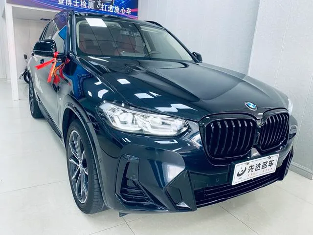 BMW X3 2023 xDrive30i Líder M Traje de noche Yao exterior foto 3 BMW X3 2023 xDrive30i Líder M Traje de noche Yao exterior foto 3