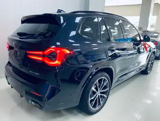 BMW X3 2023 xDrive30i Líder M Traje de noche Yao interior foto 16 BMW X3 2023 xDrive30i Líder M Traje de noche Yao interior foto 16