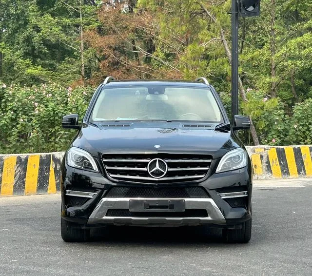 Mercedes-Benz M-Class 2015 ML 320 4MATIC extérieur photo 2