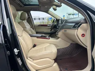 Mercedes-Benz M-Class 2015 ML 320 4MATIC intérieur photo 11