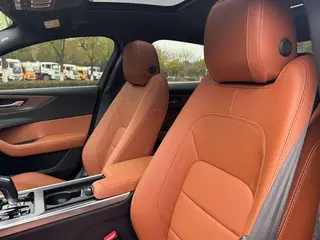 Jaguar XEL 2023 2.0T 250PS R-DYNAMIC S Enterprising Sports Edition interior photo 14 Jaguar XEL 2023 2.0T 250PS R-DYNAMIC S Enterprising Sports Edition interior photo 14