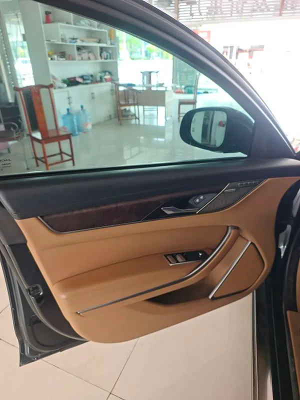 Jaguar XFL 2022 2.0T P250 Two-wheel drive elite sports version exterior photo 7 Jaguar XFL 2022 2.0T P250 Two-wheel drive elite sports version exterior photo 7