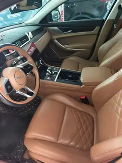Jaguar XFL 2022 2.0T P250 Two-wheel drive elite sports version interior photo 8 Jaguar XFL 2022 2.0T P250 Two-wheel drive elite sports version interior photo 8