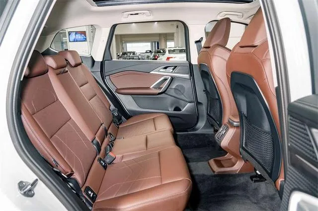 BMW X1 2023 sDrive25Li M Sports suit interior photo 20 BMW X1 2023 sDrive25Li M Sports suit interior photo 20