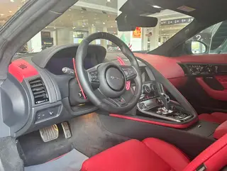 Jaguar F-TYPE 2024 P300 75 Anniversary Collection Hardtop Edition interior photo 10 Jaguar F-TYPE 2024 P300 75 Anniversary Collection Hardtop Edition interior photo 10