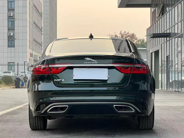 Jaguar XFL 2023 2.0T P250 Two-wheel drive elite sports version exterior photo 5 Jaguar XFL 2023 2.0T P250 Two-wheel drive elite sports version exterior photo 5