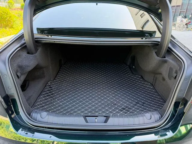 Jaguar XFL 2023 2.0T P250 Two-wheel drive elite sports version interior photo 14 Jaguar XFL 2023 2.0T P250 Two-wheel drive elite sports version interior photo 14