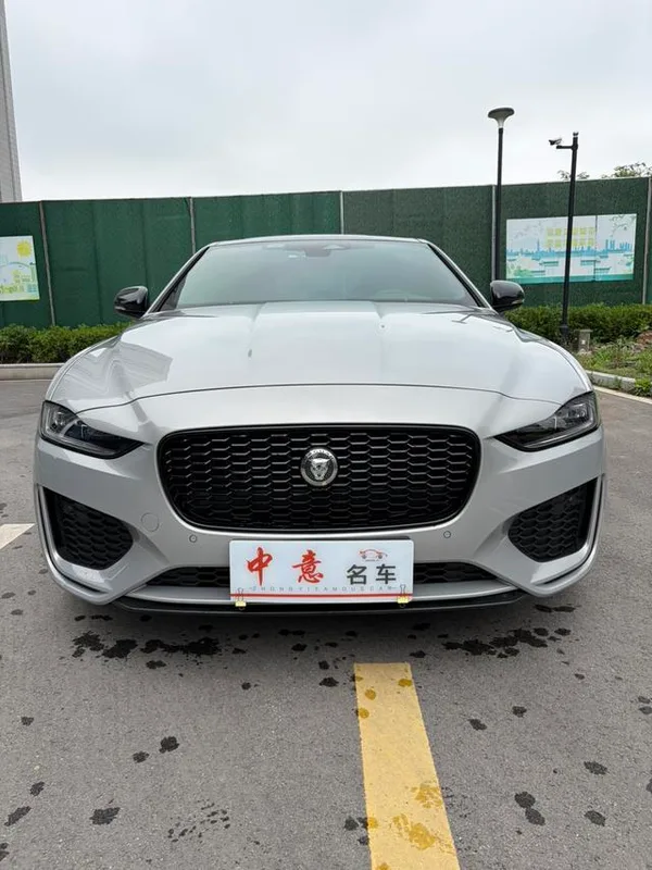 Jaguar XEL 2025 2.0T 250PS R-DYNAMIC 90 Anniversary Collector’s Edition exterior photo 3 Jaguar XEL 2025 2.0T 250PS R-DYNAMIC 90 Anniversary Collector’s Edition exterior photo 3
