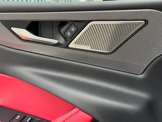 Jaguar XEL 2025 2.0T 250PS R-DYNAMIC 90 Anniversary Collector’s Edition interior photo 13 Jaguar XEL 2025 2.0T 250PS R-DYNAMIC 90 Anniversary Collector’s Edition interior photo 13