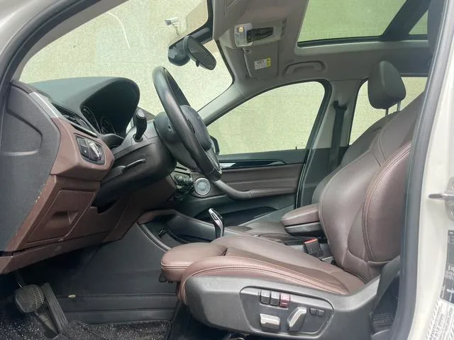 BMW X1 2022 sDrive20Li Fashionable exterior photo 4