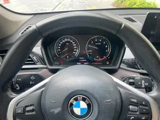 BMW X1 2022 sDrive20Li Fashionable interior photo 16