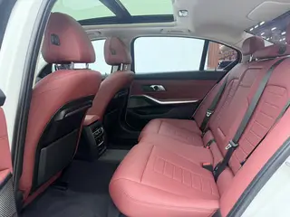 BMW 3 Series 2021 Second change 320Li M Sports suit interior photo 14 BMW 3 Series 2021 Second change 320Li M Sports suit interior photo 14