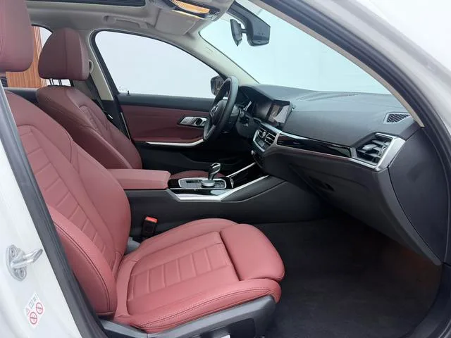 BMW 3 Series 2021 Second change 320Li M Sports suit interior photo 17 BMW 3 Series 2021 Second change 320Li M Sports suit interior photo 17